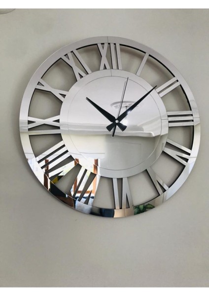 Modern ve Şık Tasarımlı Mdf Üzeri Aynalı Gümüş Renk Duvar Saati