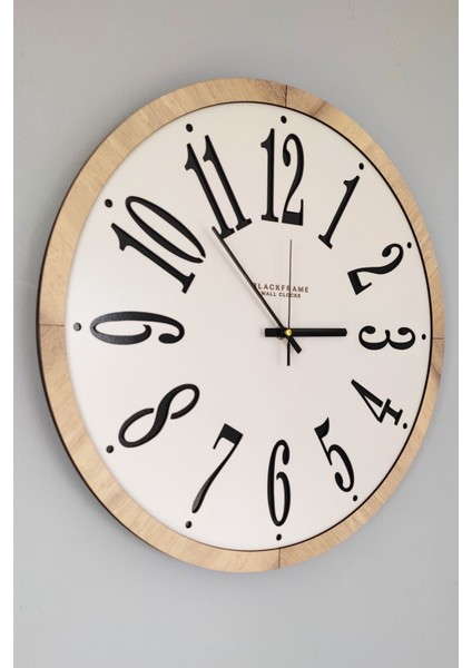 Şık 45CM Gri Duvar Saati, Modern ve Hafif Tasarım