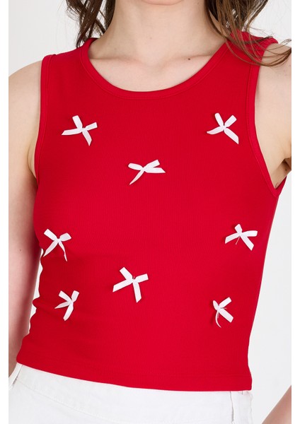 Kırmızı Fiyonk Işlemeli Crop Örme Atlet 0849 fırsatları