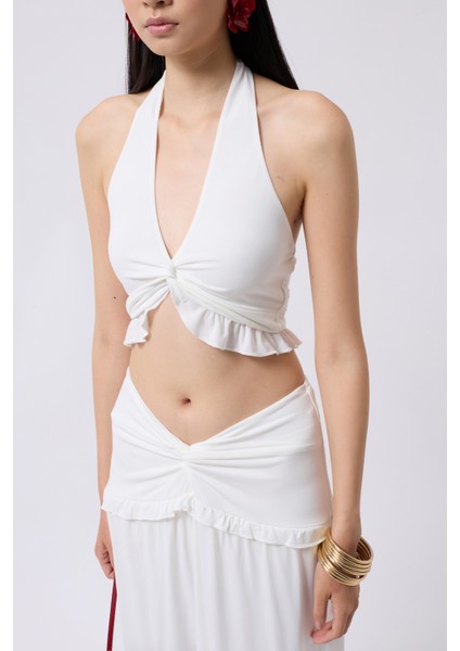 Düğüm Detay Fırfırlı Ekru Crop fırsatları