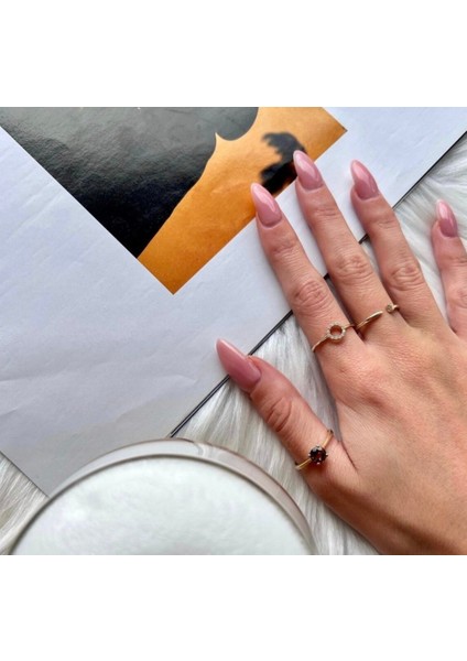 14 Ayar Altın Taşlı Minimal Çember Yüzük KRS058-14GRZ modelleri