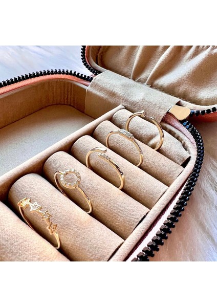 14 Ayar Altın Taşlı Minimal Çember Yüzük KRS058-14GRZ