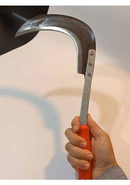 Sürmene Çayır Orağı El Yapımı Keskin Çim Biçme Orak Kırmızı