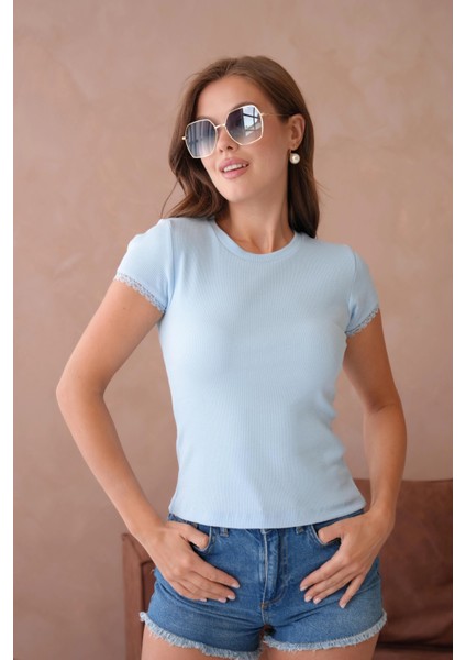 Dantel Detaylı Örme Body Bluz