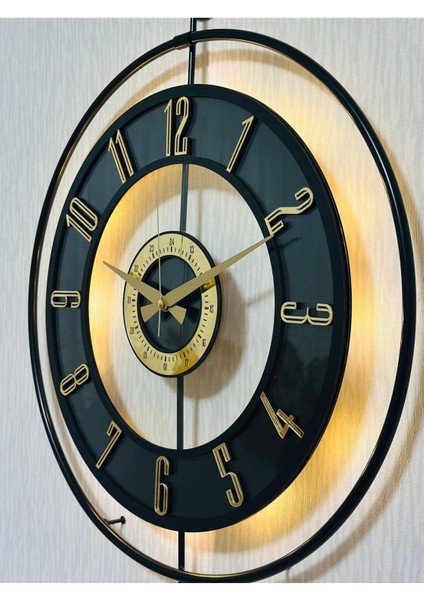 Şeffaf ve Siyah Renkli Orta Boy Işıklı Cam Duvar Saati, 50X70 cm