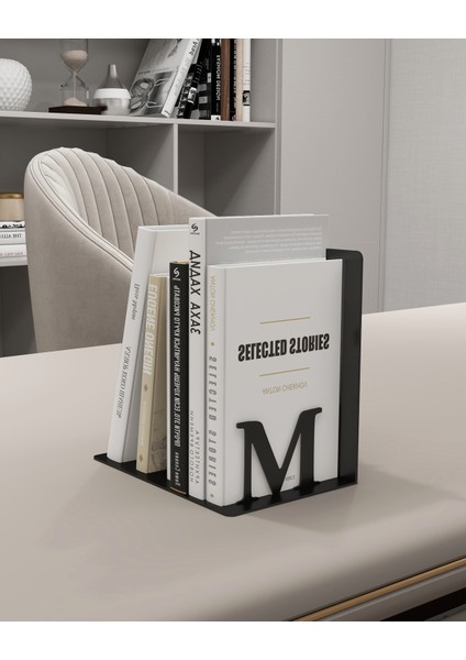 Metal Harfli Kitap Tutucu – Kişiye Özel Alfabe Serisi Kitap Desteği | Modern Dekoratif Tasarım
