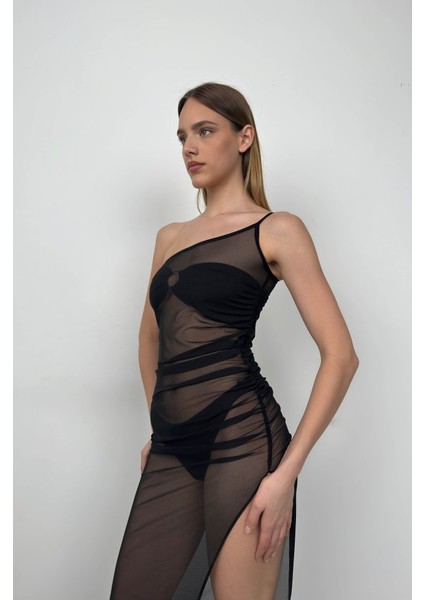 Tek Omuz Yırtmaç Detay Pareo