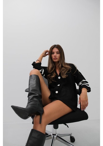 Sırt Baskılı Ajurlu Hırka