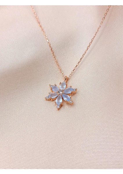 Lotus Çiçeği Tasarımlı 925 Ayar Gümüş Kolye – Rose, Mavi Milk Taşlı