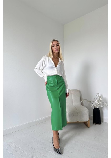 Yeşil Yırtmaçlı Süs Patlı Etek