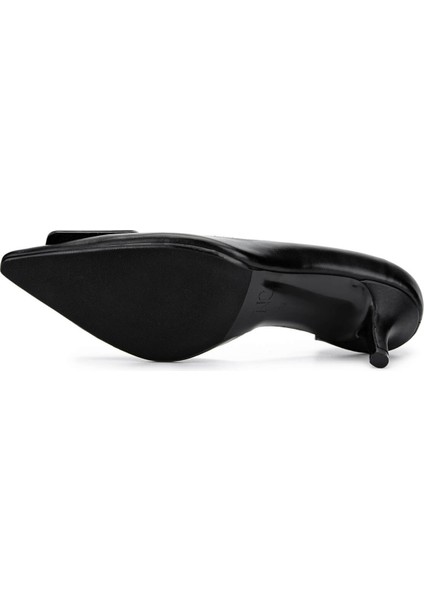 Kadın Hakiki Deri Siyah Analin Topuklu Ayakkabı 492 55203 Bn Ayk Y25 Sıyah Anl modelleri