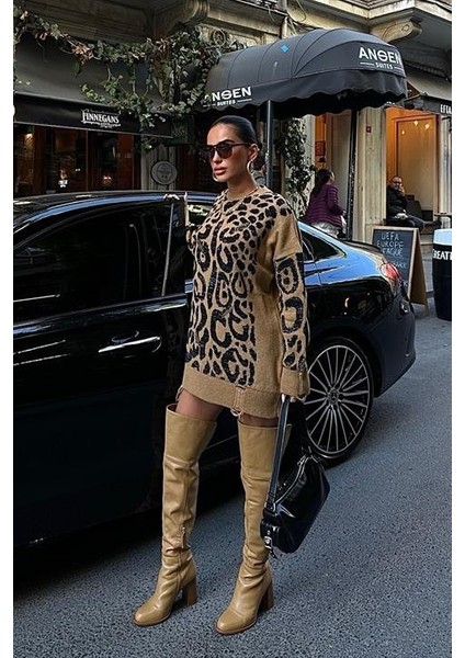 Leopar Desenli Yırtık Detaylı Kazak 1344 fırsatları