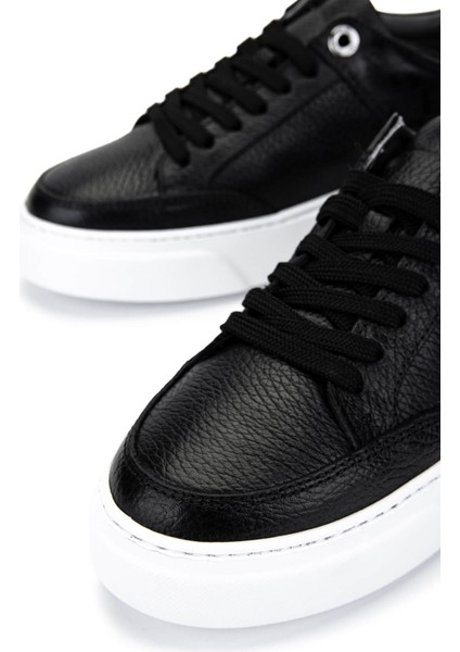 Kadın Hakiki Deri Siyah Floter Sneakers & Spor Ayakkabı 04 503 Bn Ayk Y25 Sıyah Fltr fırsatları