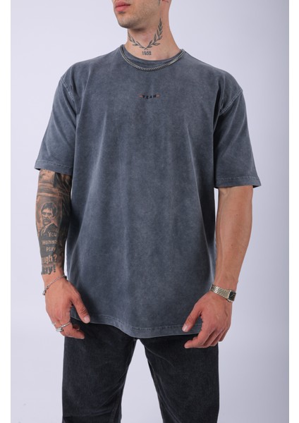 Unisex "yeah" Nakışlı Özel Yıkamalı Oversize T-Shirt