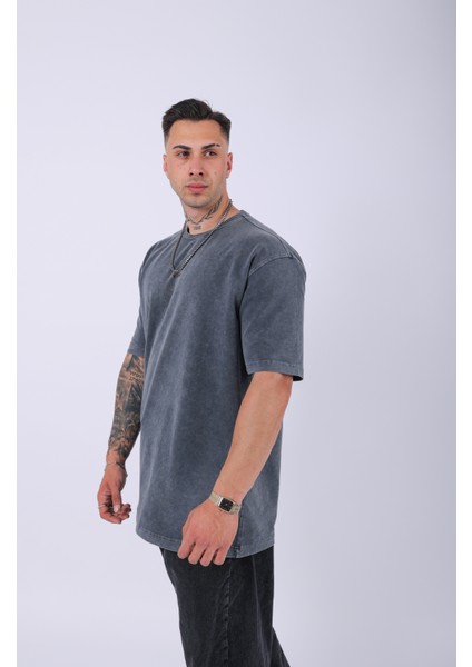 Unisex "yeah" Nakışlı Özel Yıkamalı Oversize T-Shirt modelleri