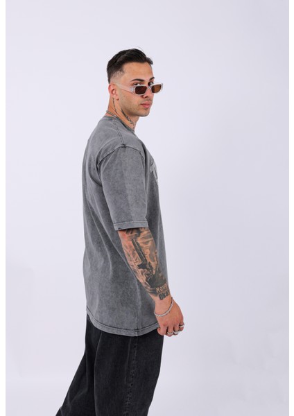 Unisex Tomorrow Özel Yıkamalı Oversize T-Shirt modelleri