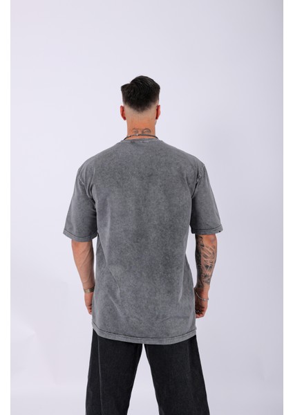 Unisex Tomorrow Özel Yıkamalı Oversize T-Shirt indirimleri