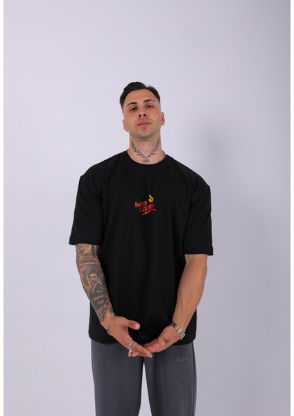Unisex Dirty Lizart Baskılı Oversize T-Shirt Siyah