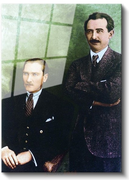 Atatürk ve Inönü - Yeşil Fonlu Tarihi Portre Cam Tablo
