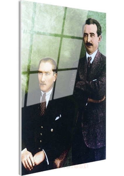 Atatürk ve Inönü - Yeşil Fonlu Tarihi Portre Cam Tablo
