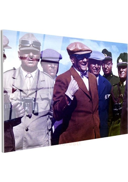 Atatürk ve Askeri Inceleme - Saha Gezisinde Cam Tablo
