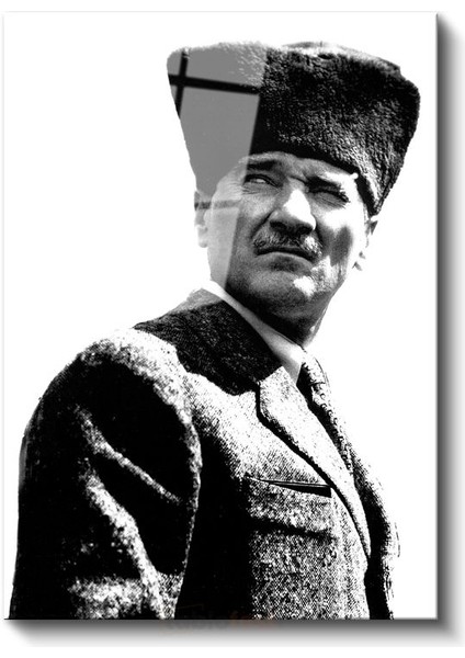 Kalpaklı Atatürk - Beyaz Fonda Portre Cam Tablo