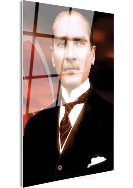Türk Bayrağı Fonlu Atatürk - Vizyon Sahibi Lider Cam Tablo