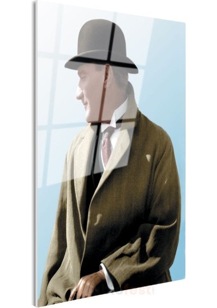 Şapkalı Atatürk - Açık Mavi Fonda Portre Cam Tablo modelleri