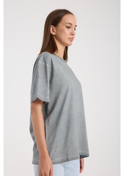 %100 Pamuk Kadın Oversize T-Shirt Şık ve Rahat Giyim fırsatları