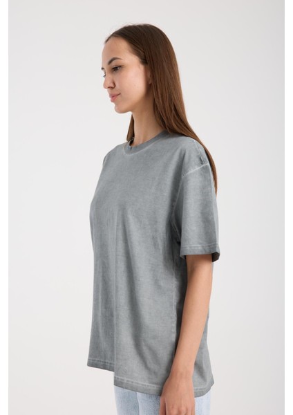 %100 Pamuk Kadın Oversize T-Shirt Şık ve Rahat Giyim indirimleri