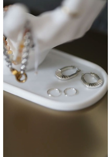 El Yapımı Dekoratif Takı Düzenleyici, Yüzük, Küpe, Kolye ve Bileklik Askısı fırsatları