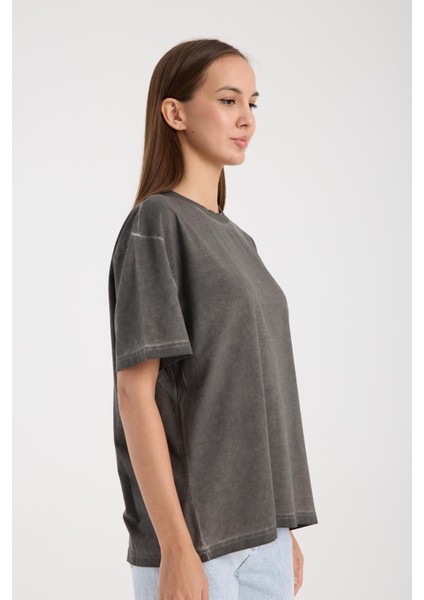%100 Pamuk Kadın Oversize T-Shirt Şık ve Rahat Giyim modelleri