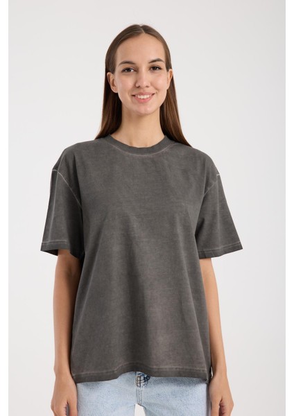 %100 Pamuk Kadın Oversize T-Shirt Şık ve Rahat Giyim indirimleri