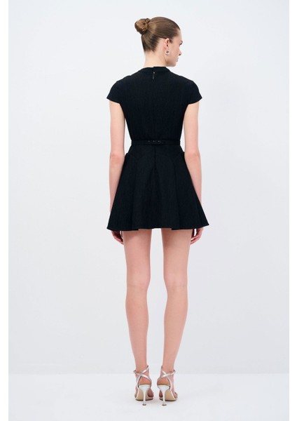 Dantelli Mini Elbise Siyah 12444592001 indirimleri