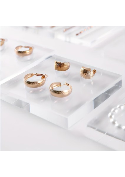 Şeffaf Akrilik Takı Sunum Standı, Şık ve Kullanışlı Tasarım modelleri