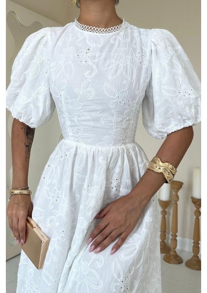 Beyaz Arkası Bağlamalı Brode Elbise modelleri