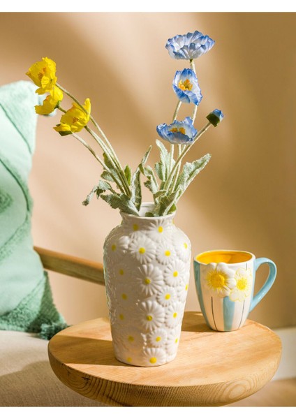 Beyaz Seramik Vazo 21 Cm, Şık ve Modern Dekoratif Ev Aksesuarı