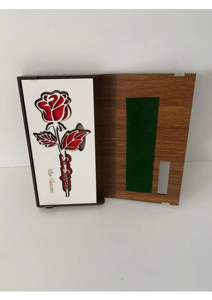 Özel Kutusunda, Kişiye Özel Ahşap Gül