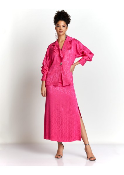 Viskon Kumaştan Iki Parçalı Kadın Takım – Şık Ceket ve Uzun Etek Kombini fiyatları