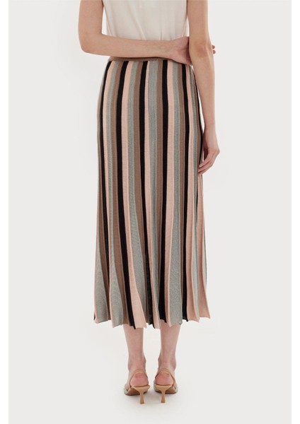 Simli Triko Pilise Etek Pudra indirimleri