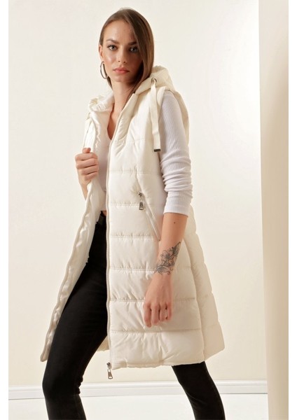 5140 Kapşonlu Uzun Şişme Yelek - Ekru fiyatları