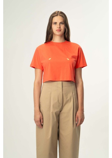 Deniz Kabukları Light-Weight Crop T-Shirt - Nar Çiçeği