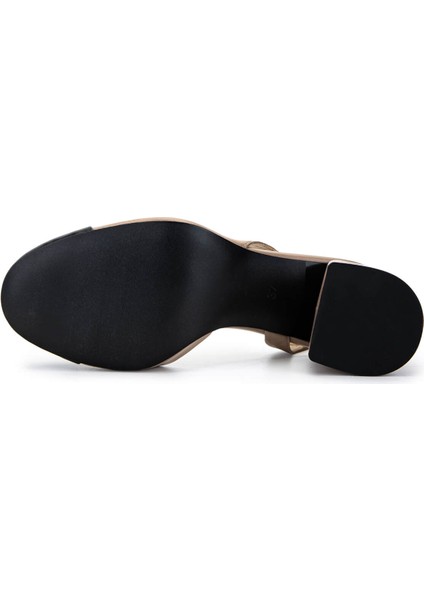 Kadın Hakiki Deri Siyah/vizon Topuklu Ayakkabı 340 199304 Bn Ayk Y25 Syh Dr/vzn Dr modelleri