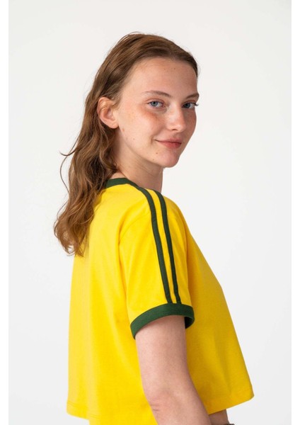 Samba 10 Lightweight Crop T-Shirt - Sarı