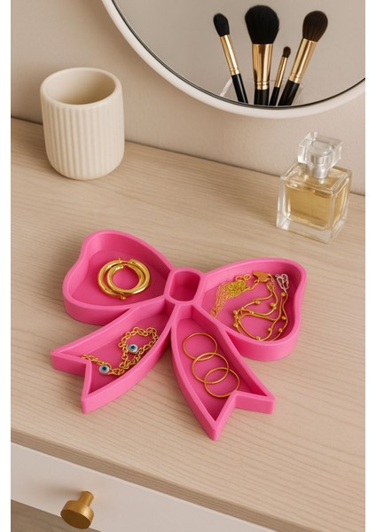 Pembe Kurdela Şekilli Dekoratif Takı ve Makyaj Organizeri, Modern ve Şık Tasarım