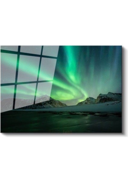 Aurora Borealis - Karlı Dağlar Üzerinde Işık Şöleni Cam Tablo fiyatları