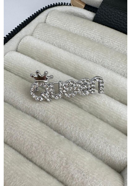 Queen Yazılı Taşlı Taç Detaylı Iğneli Broş modelleri