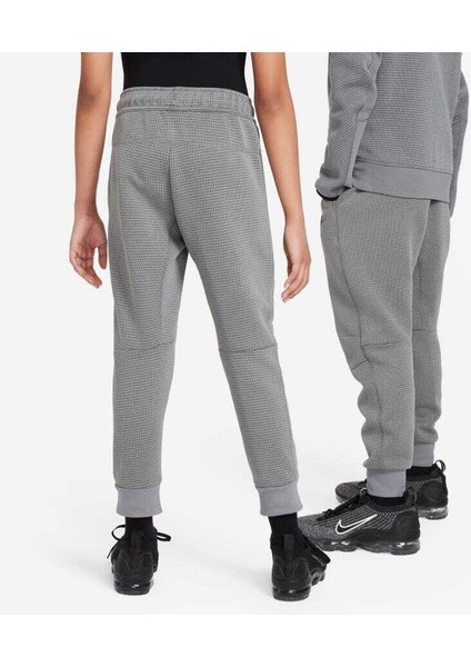 Nsw Tech Fleece Pant Winterized Çocuk Eşofman Altı FJ6025-084 fiyatları
