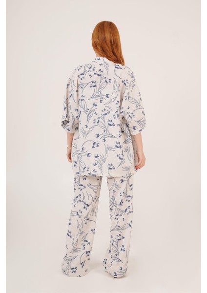 Kadın Mavi Çiçek Desenli Kimono ve Pantolon Takım - Iki Parça