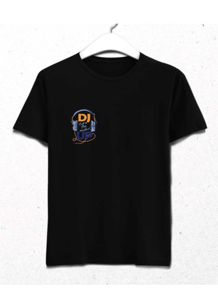 Dj Turn The Music Up T-Shirt – Sesini Aç, Tarzını Göster Siyah fiyatları